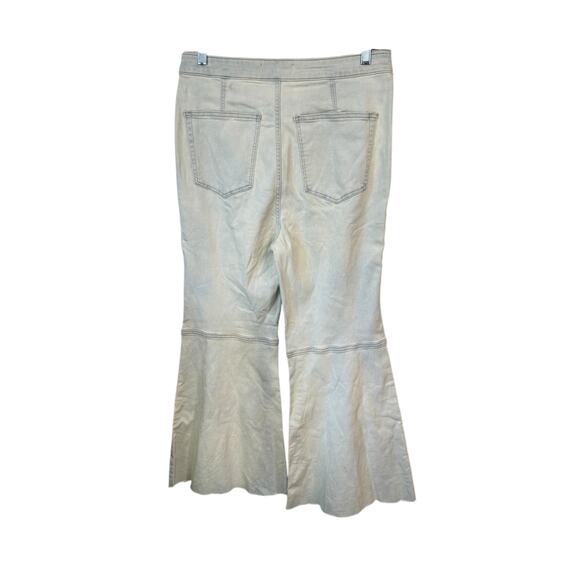 FREE PEOPLE NWT Light Wash High Rise Youthquake Cropped Flare Jeans Size 30 - Picture 6 of 9